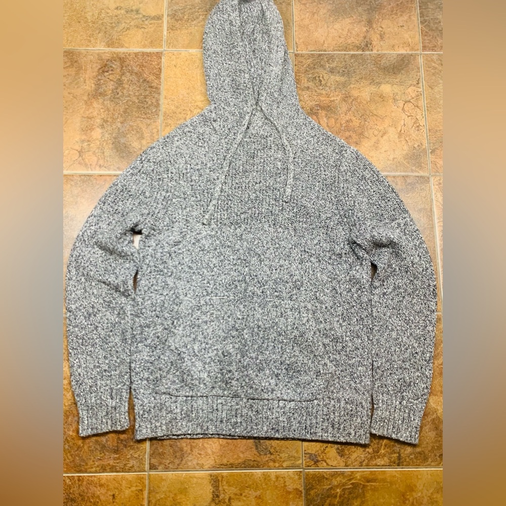 American Eagle Silk / Wool Blend Gray Knit Men's Hoodie